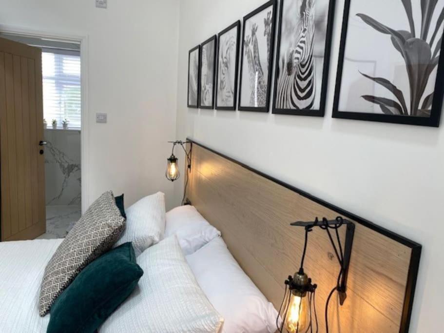 Modern Annex On The Outskirts Of Bath And Bristo Saltford ภายนอก รูปภาพ